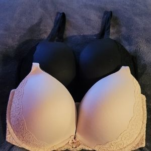 2 Victoria Secret push up 36DDD bras